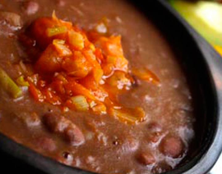 LO QUE SE COCINA PARA REENCONTRARSE CON LOS AMIGOS: FRIJOLADA ANTIOQUEÑA